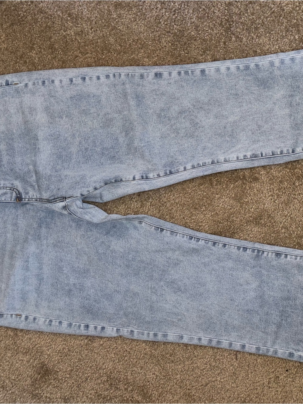 Light Wash Women’s Jeans - Classic Straight Leg